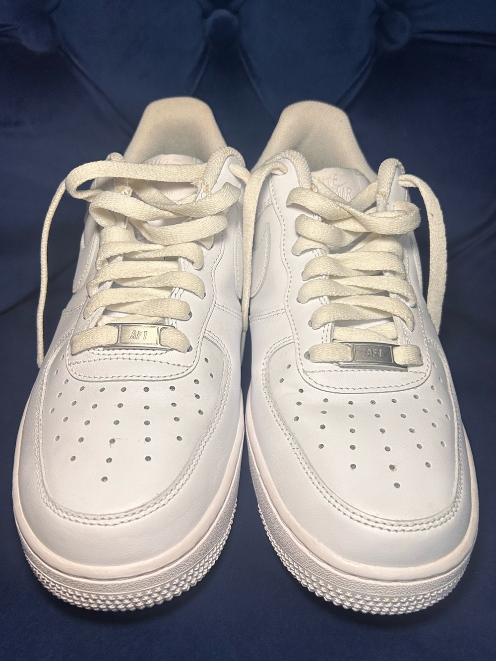 Nike Men’s Classic White AF-1 Style Sneakers, Sz. 7.5